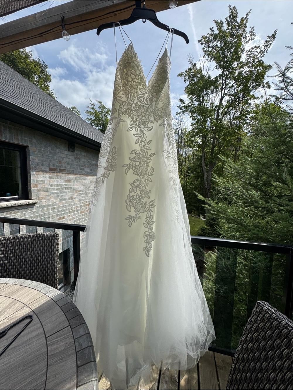 Brand New Lulus Wedding Dress with tags